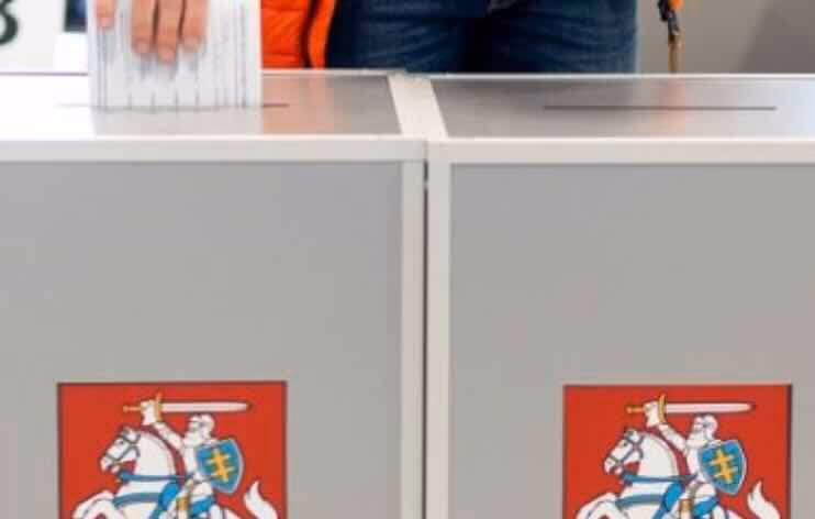 Buldozeriu stumiamas nereikalingas referendumas