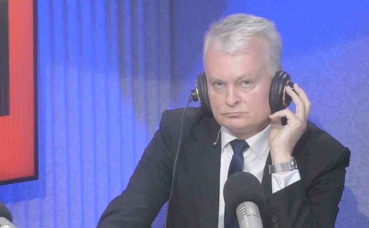 Nausėda neragina atsigulti ant pečiaus ir nusiraminti
