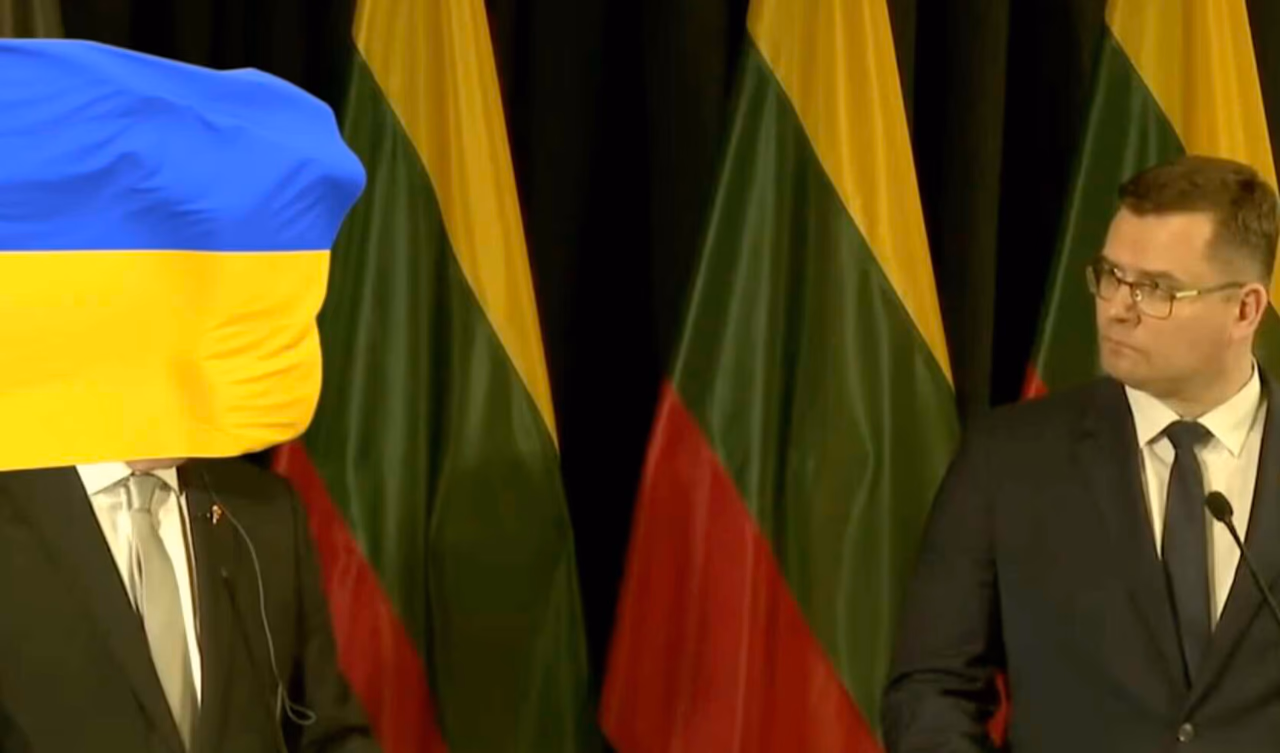 Lietuva iš Vokietijos planuoja pirkti daug daugiau karinės technikos skirtos Rusijos atgrasymui