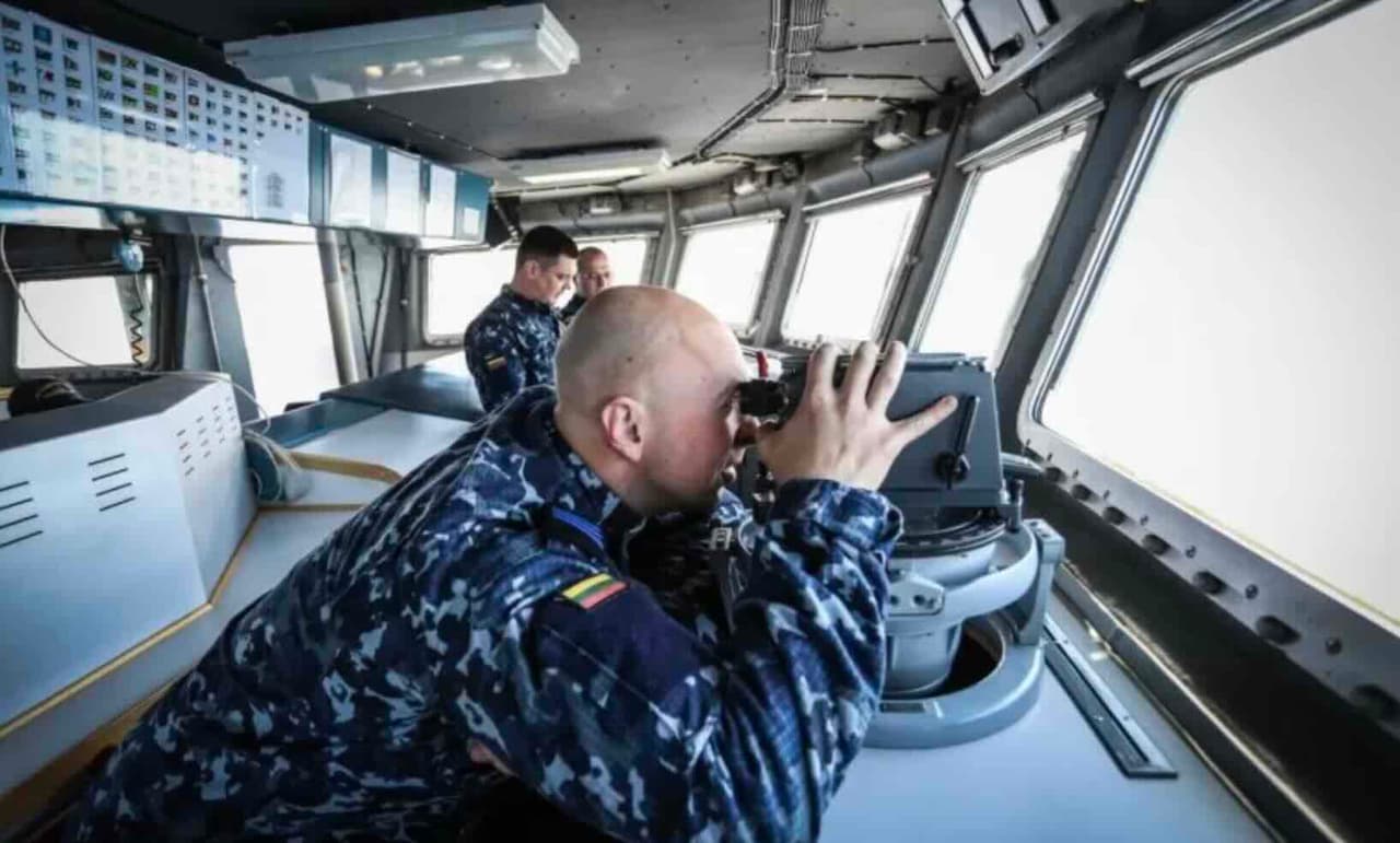 Istorinis žingsnis: Lietuva prisipirks jūrinių antvandeninių dronų