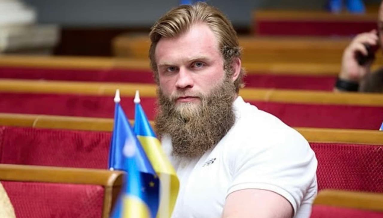 Ukrainos gatvėse gaudomi ir šventikai, kurie privalo ginti civilizuoto ir demokratinio pasaulio laisvę