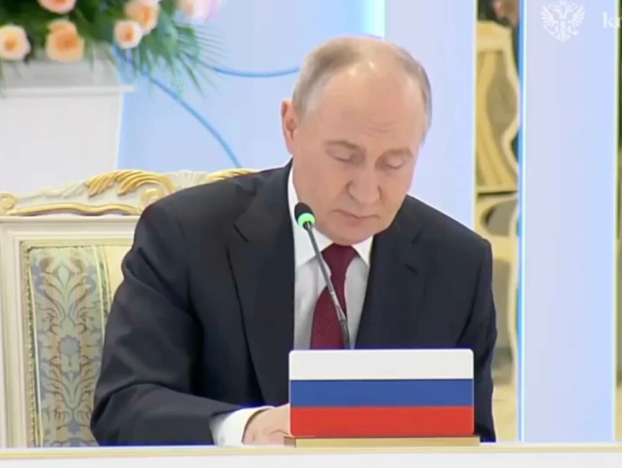 Putinas grasina, esą pradėjo serijinę OREŠNIK gamybą