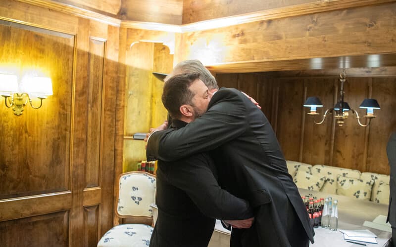 Nausėda Miunchenė paragino visus sekti Lietuvos pavyzdžiu atgrasant Rusiją BVP procentu dydžiu