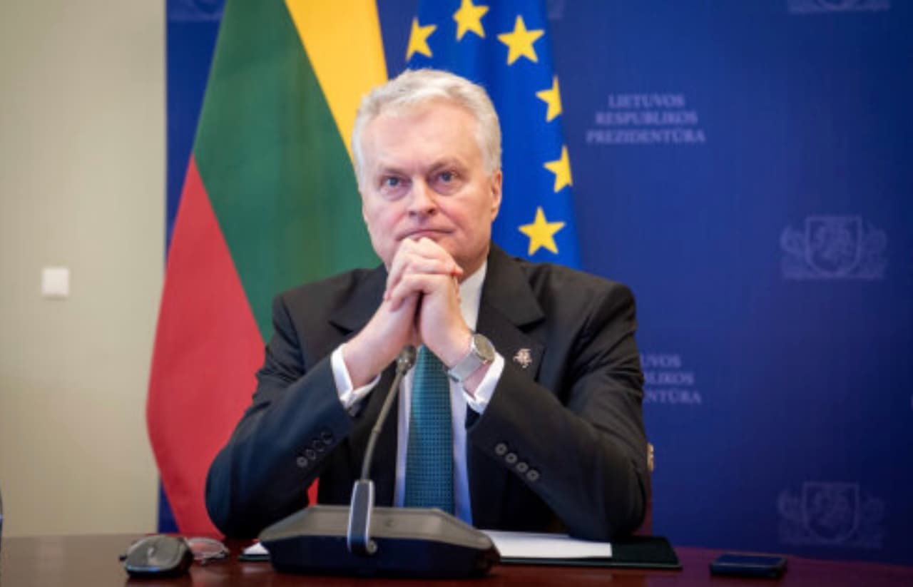 Nausėda: privalu užtikrinti, kad Ukraina turėtų stiprią kariuomenę