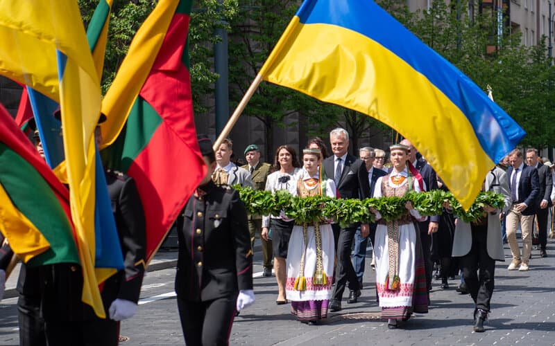 Nausėda pakvietė dar stipriau ir karščiau įsipareigoti istorinei tiesai