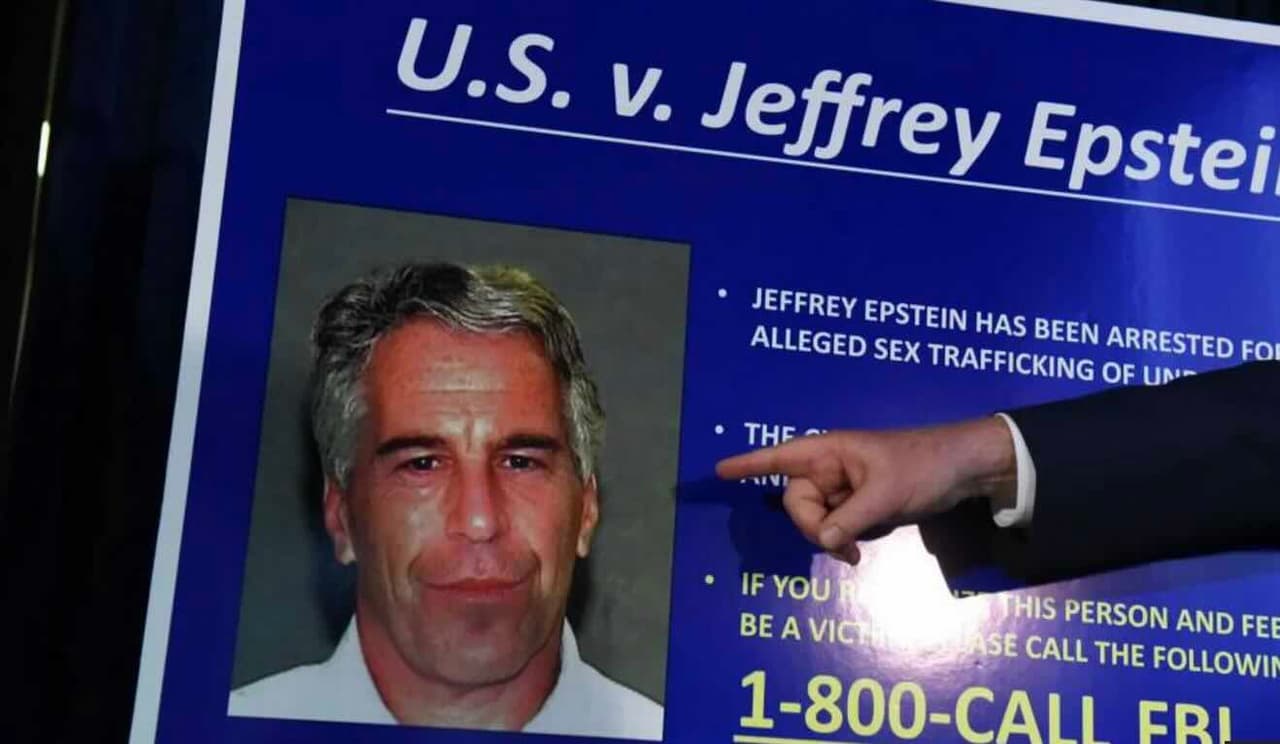 Pedofilas Epstein nebuvo nužudytas