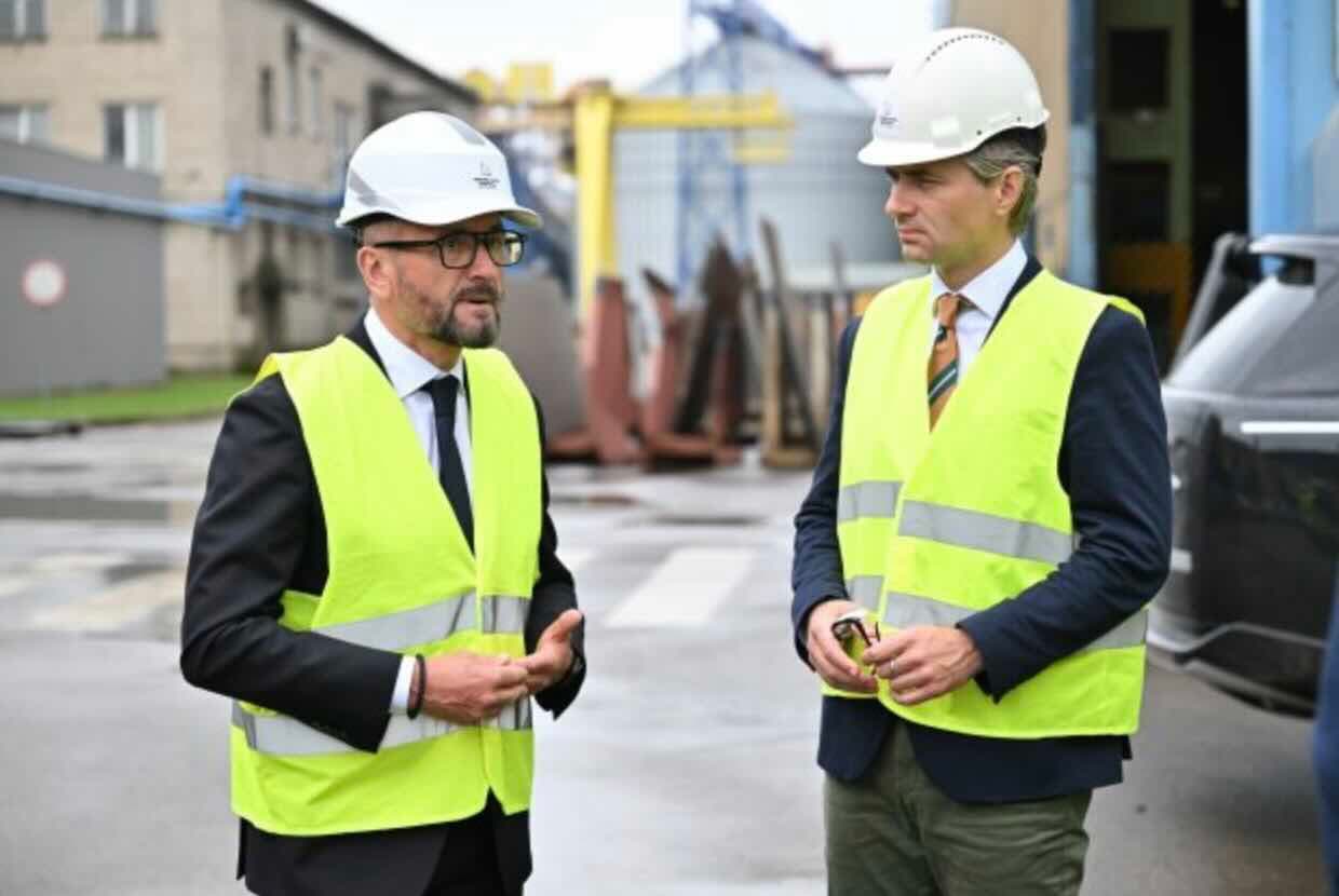 Nausėdos Budrys pranešė, kad Klaipėdos uosto veikla stiprina šalies atsparumą