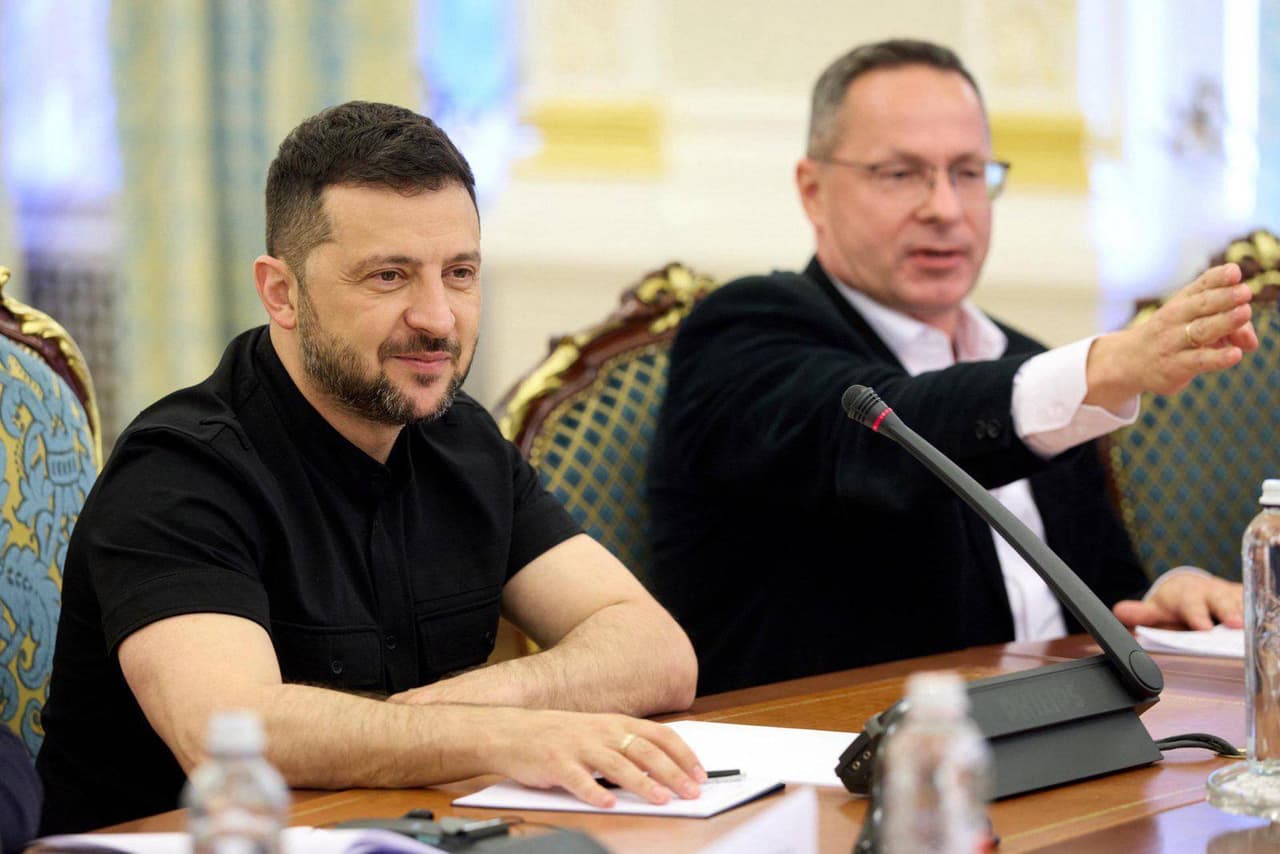 Kubiliaus inicijuoto tarptautinio tinklo „Susivieniję už Ukrainą“ vadovas Pavilionis, Kijeve vėrė duris ukrainiečiams į NATO