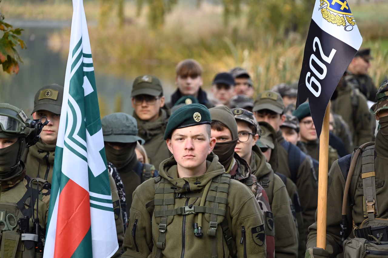 Šauliai dirbs su įslaptinta informacija