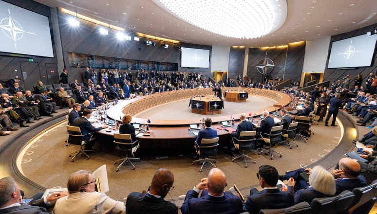 Šakalienė Briuselyje nurodė, kokiais ištekliais NATO privalo finansuoti Ukrainą