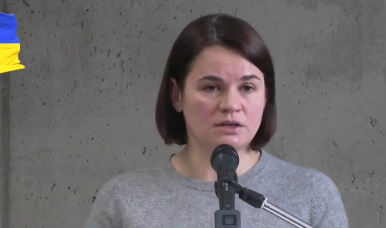 Baltarusijos prezidentė Tichanovskaja nurodė tęsti sankcijas Baltarusijai, kol nesiliaus represijos