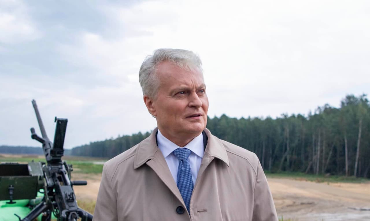 Nausėda, gana ginti NATO – saugokit Lietuvą
