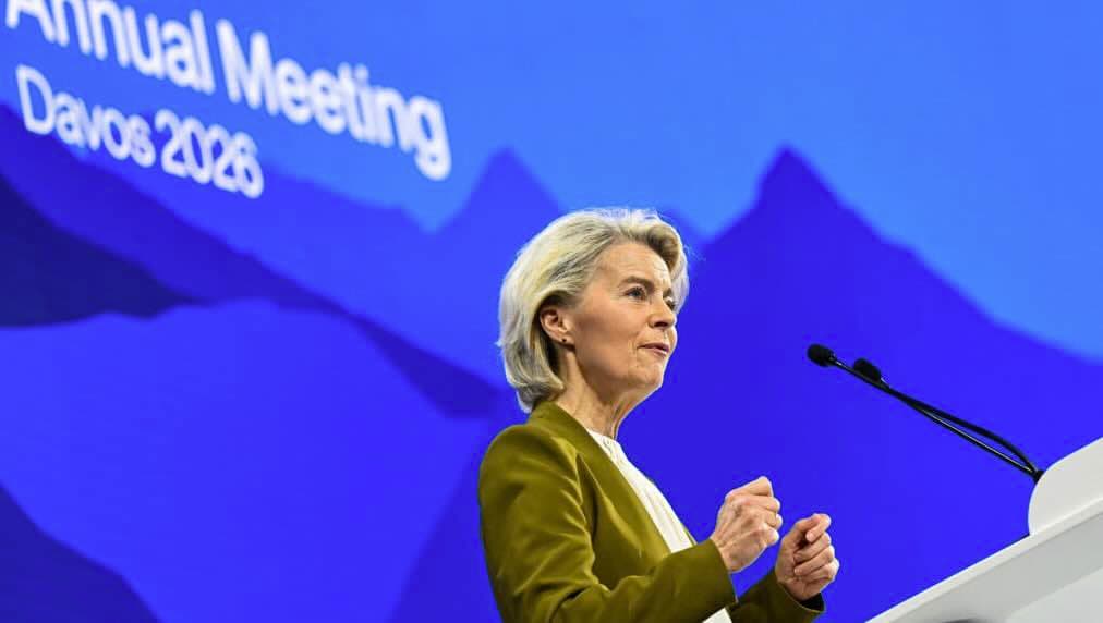Ursula von der Leyen Davose nusiuntė aiškų signalą JAV prezidentui – pokštų nebus