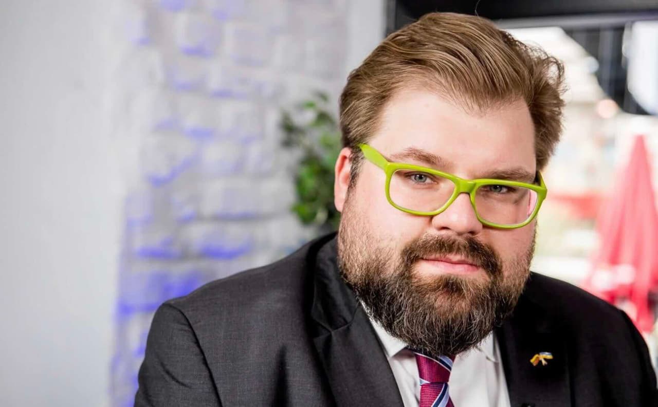 Už pedofilijos praktikavimą nuteistas Kristijonas Bartoševičius pats (ne)prisistatė policijai