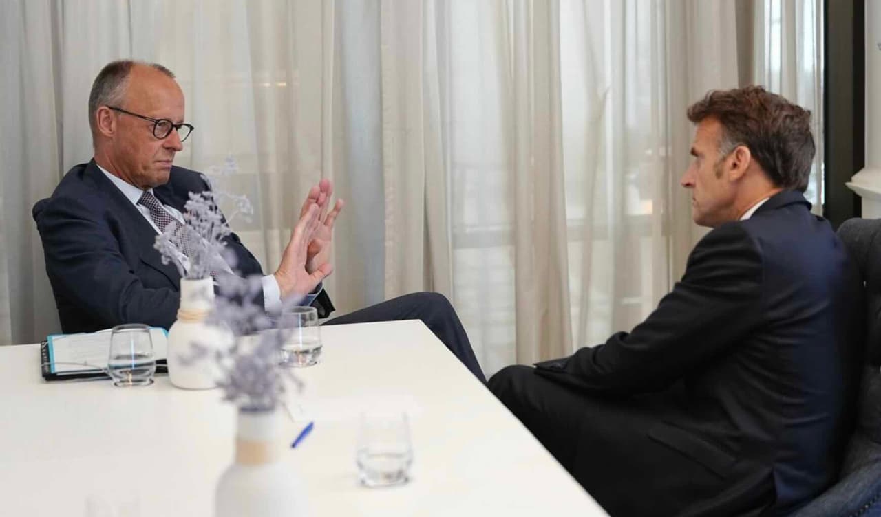 Europos gynybinės „santuokos“ skyrybos: 100 mlrd. eurų projektas subyrėjo dėl pinigų, technologijų ir valdžios