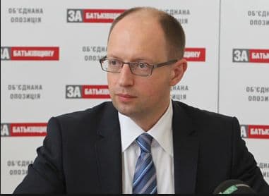 Ukrainos pereinamojo laikotarpio premjeras Arsenijus Jaceniukas