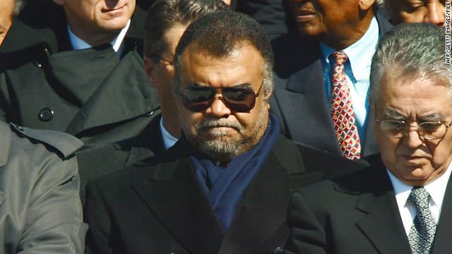 Saudo Arabijos šnipų vadas Bandaras bin Sultanas (kairėje)
