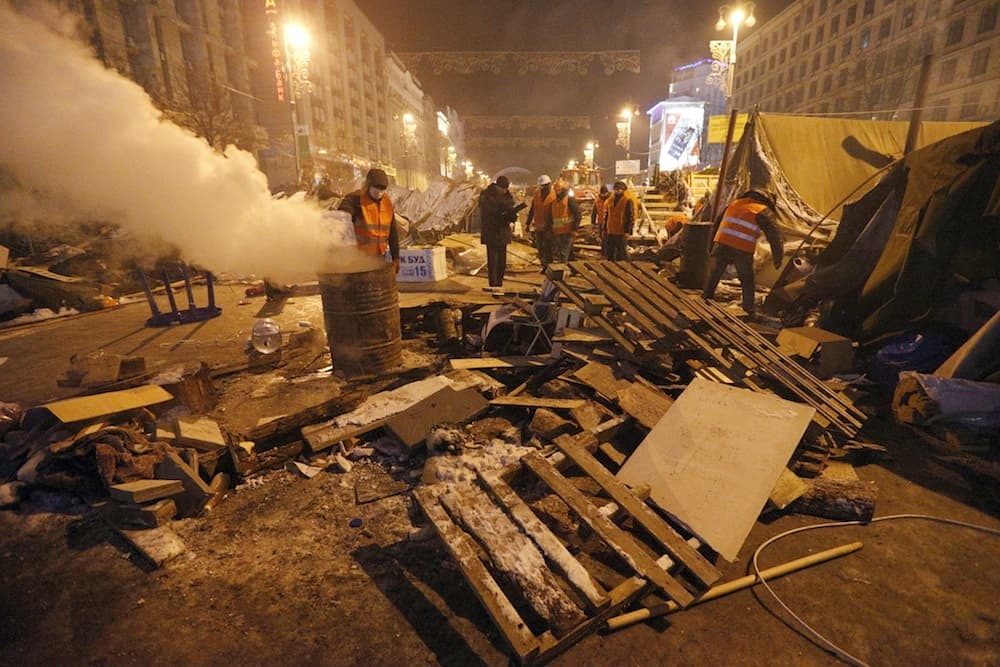 Ukrainos protestuotojai atstatė barikadas. EPA-Eltos nuotr.