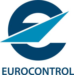 ES transporto ministrai tarsis dėl patogesnių ir greitesnių kelionių oro transportu