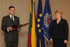 VSD vadovas G. Grina ir prezidentė D. Grybauskaitė. Nuotr. prezidentas.lt