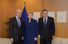 H. van Rompėjus, D. Grybauskaitė ir Ch. M. Barozas. Nuotr. iš „lrp.lt“