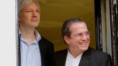 Julianas Assange ir Ricardo Patino