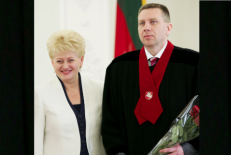 Prezidentė D. Grybauskaitė ir jos paskirtasis Generalinis prokuroras D. Valys.