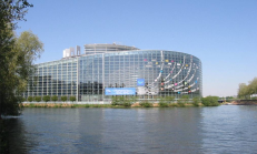 Europos Parlamentas – gerovės garantas, kiekvieno tikro ir save gerbiančio politiko svajonė ir siekiamybė