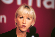 Margot Valstriom (Margot Wallström).