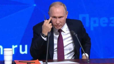 Vladimiras Putinas.