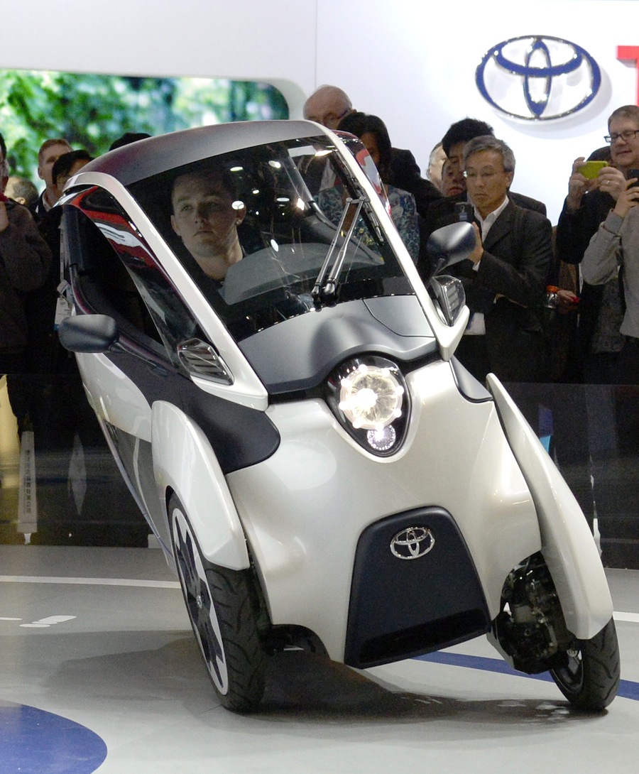 Toyota i Road